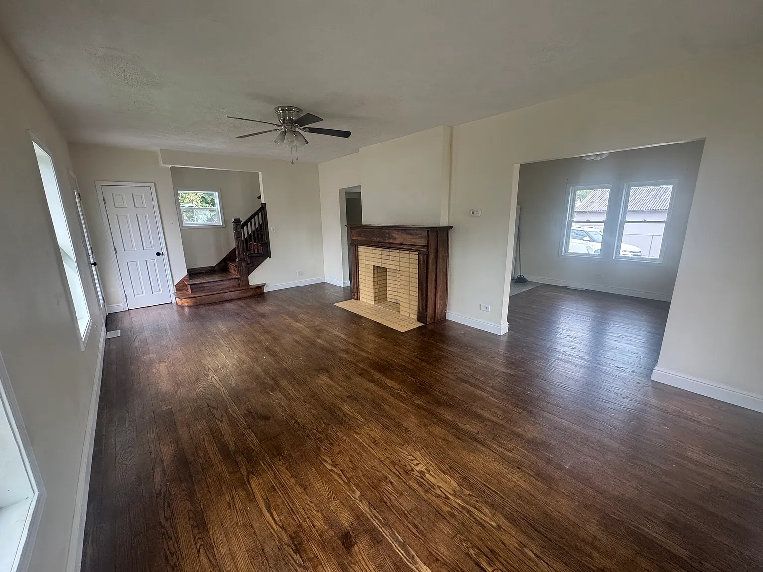 3 bed, 1500 sqft, $1,600 — Photo 4