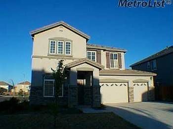 2nd image of 8822 Bergamo Cir