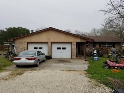 523 Lazy Ln, Brazoria, TX, 77422