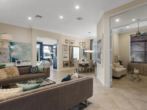 8598 Via Brilliante, Wellington, FL 33411