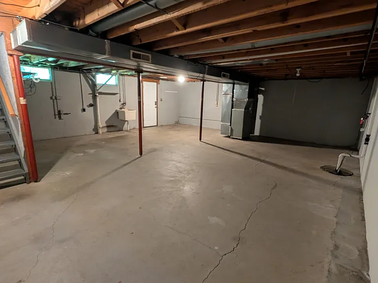 1391 Beechnut Dr — Photo 9