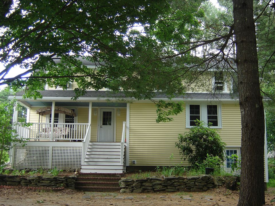 1st image of 39 Town Hall Rd