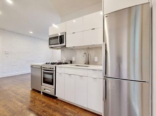 25-04 44th St #8, Astoria, NY 11103