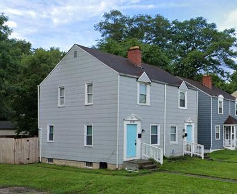 2nd image of 1731 E Whittier St