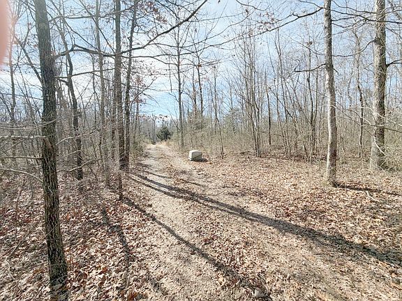 5th image of 4872 Deer Run Rd