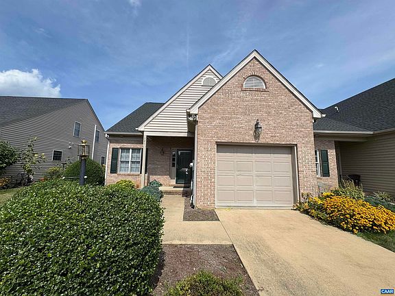 2nd image of 121 Bryant Dr