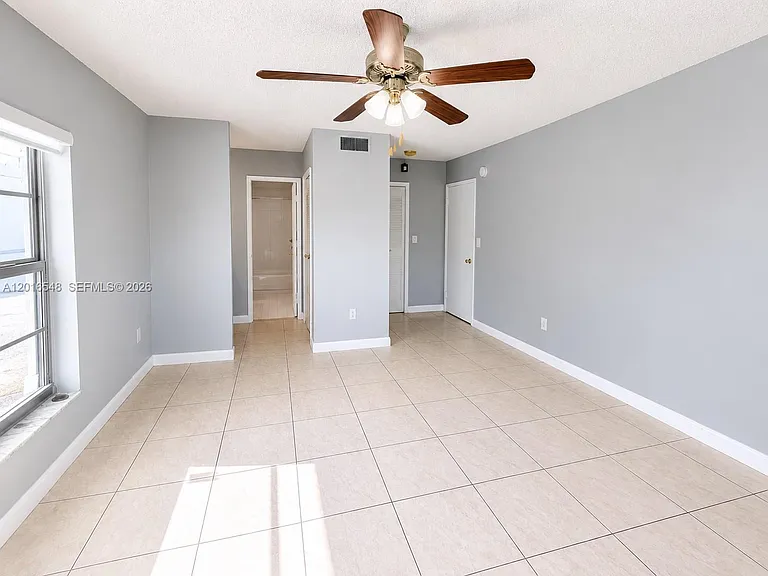 110 Salamanca Ave #PENTHOUSE — Photo 12