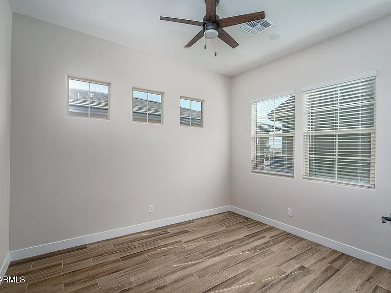 5888 N 206th Ln — Photo 11