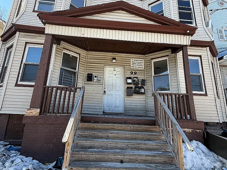 99 Brookdale Ave #2L — Photo 3