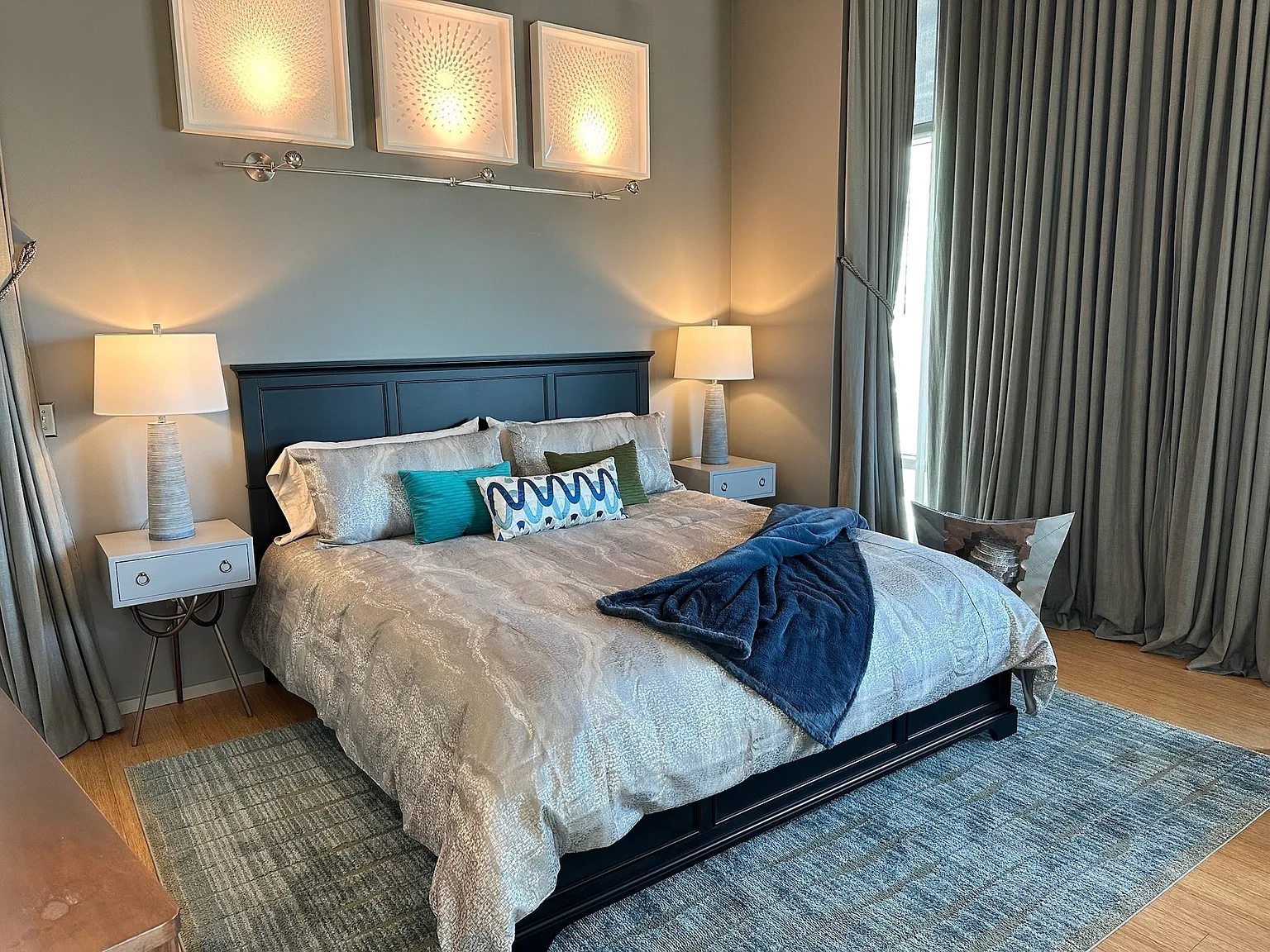2 bed, 2.0 bath, 1515 sqft, $6,000 — Photo 4