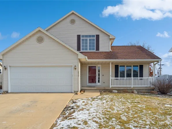 2935 Downing St, Marion, IA 52302