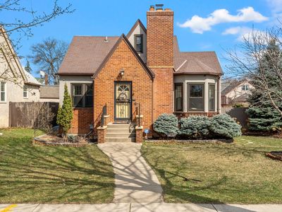 4549 Oakland Ave, Minneapolis, MN, 55407