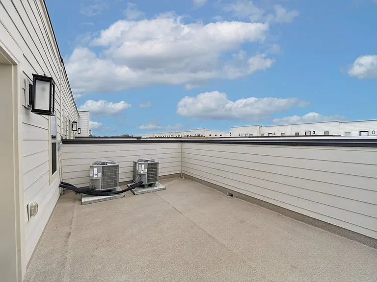 3824 Tussica Way — Photo 47