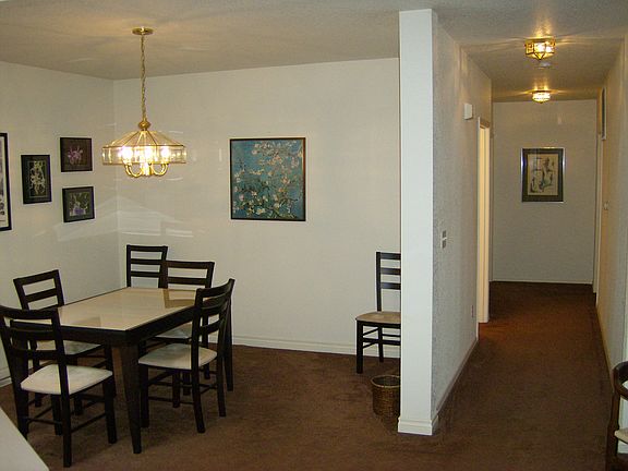 4th image of 4819 SE Stratford Ln