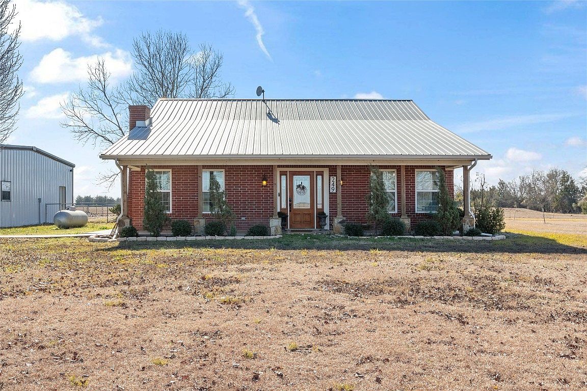 249 County Road 25300, Roxton, TX 75477 MLS 20507865 Zillow