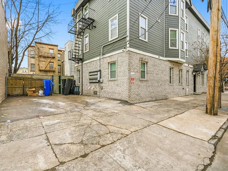 41 Vroom St #1-ID1470339P — Photo 18