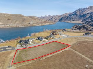 168 N Shore Dr, Orondo, WA 98843