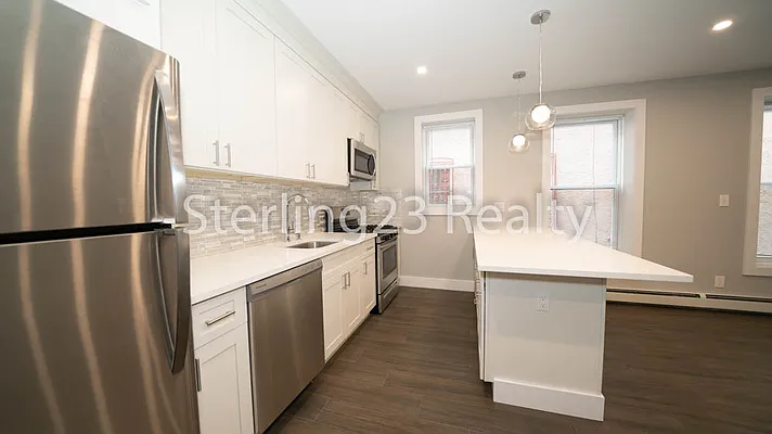 Rented by Sterling Realty Solution Inc | media 20