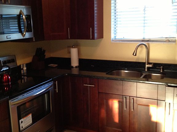 3rd image of 500 S Washington Dr APT 8A