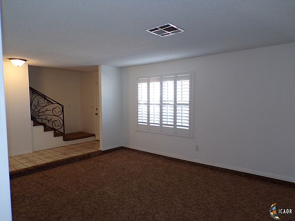 2nd image of 2094A Country Club Dr Unit 1