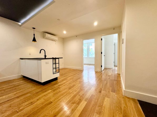 10 Lexington Ave #1CC