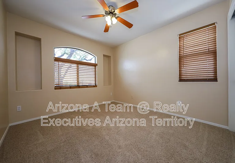 10489 E Bonpland Willow Dr — Photo 23