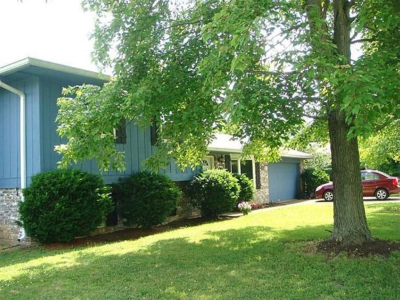 2nd image of 2705 Moeller Dr