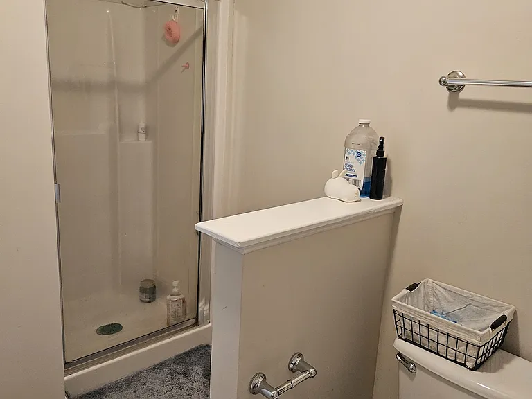 115 Windermere Dr — Photo 8