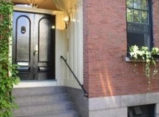 35 Mount Vernon St, Boston, MA 02129