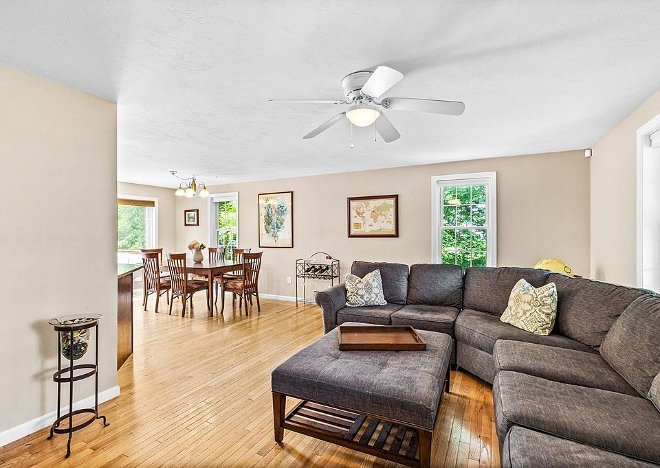 563 High St, Bridgewater, MA 02324 Zillow