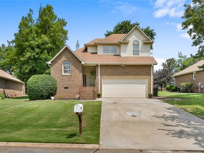 109 Prestwick Ct, Easley, SC, 29642