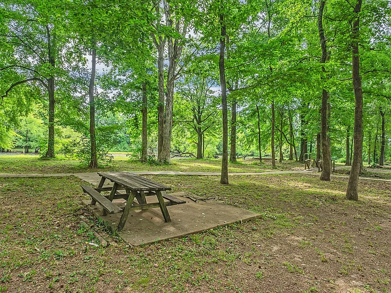 Arbor Park — Photo 19