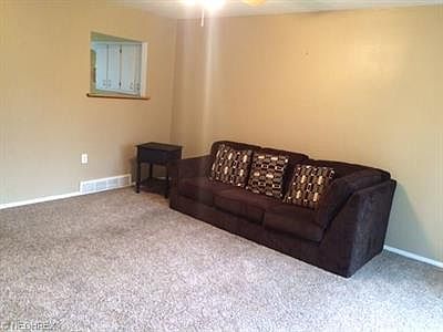 3rd image of 438 North St APT 13A