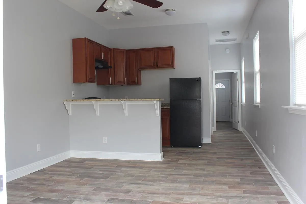 1 bed, 650 sqft, $1,295 — Photo 3