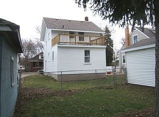 2nd image of 907 Westmoreland Ave