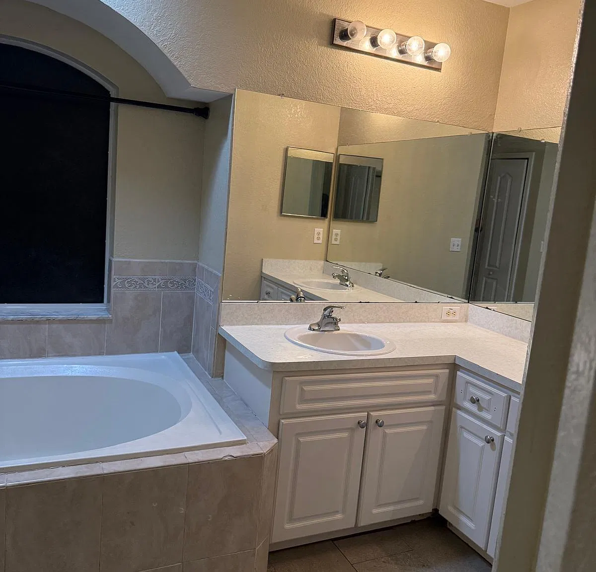 3378 Patterson Heights Dr — Photo 4