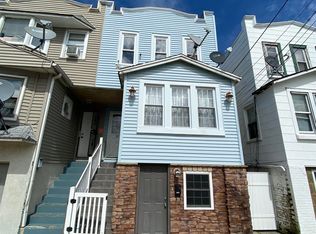 425 N Harrisburg Ave, Atlantic City, NJ