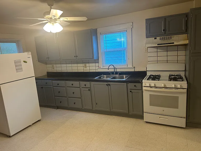 8818 Lowell St — Photo 18