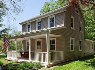 3070 Springwood Rd, Dallastown, PA 17313