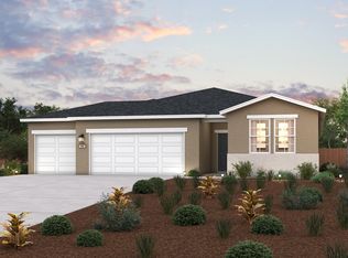 584 Riley Ave, Chowchilla, CA 93610