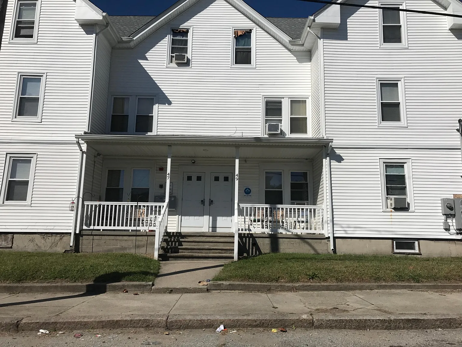 2 bed, 800 sqft, $1,400 — Photo 1