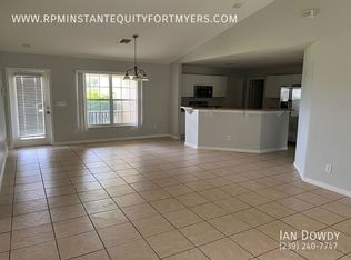 2531 Sunniland Blvd, Lehigh Acres, FL 33971