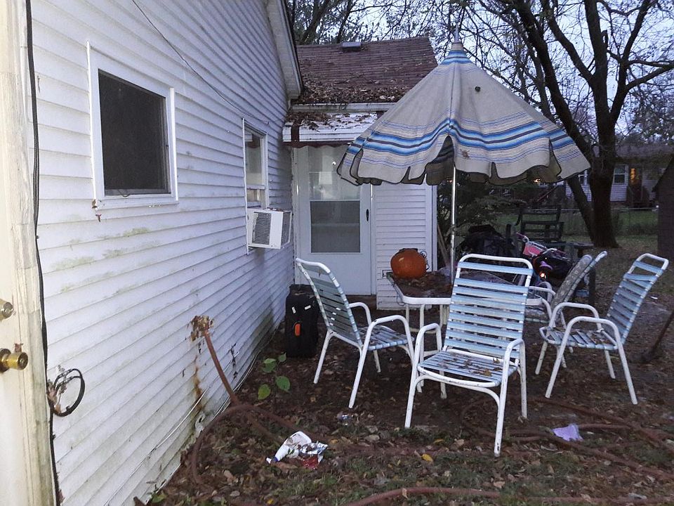 1st image of 5219 Parkview Dr
