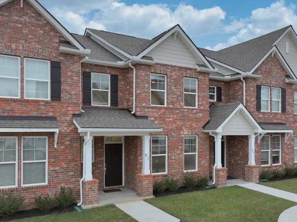 2900 Suzanne Landon Dr, Murfreesboro, TN