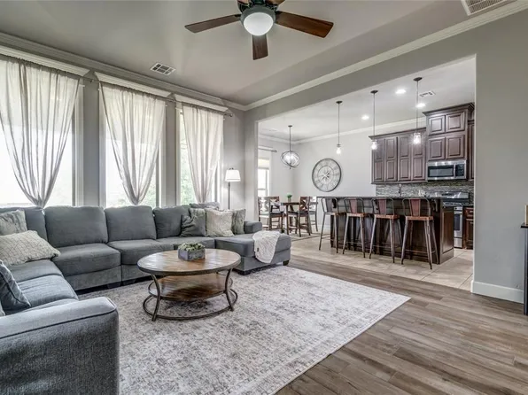 905 NW 189th Cir, Edmond, OK 73012