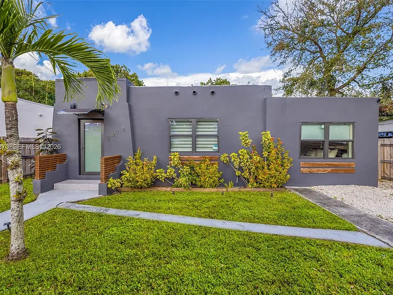 5612 NW 11th Ave — Photo 31