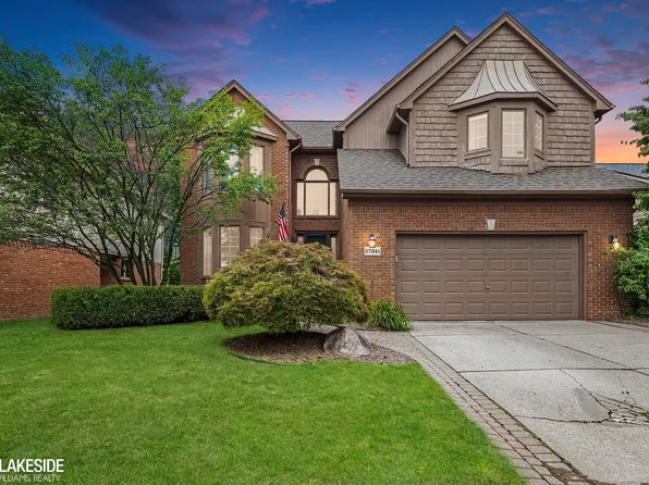 57341 Suffield Dr, Washington, MI 48094