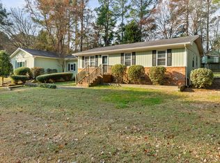 10041 Seawell Dr, Wake Forest, NC 27587