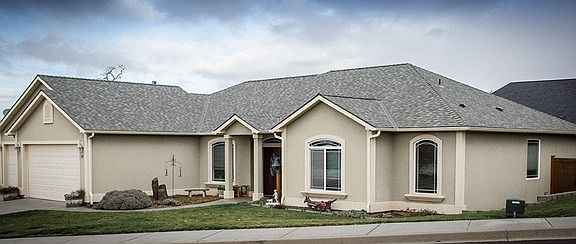2nd image of 41 Yellowjacket Dr