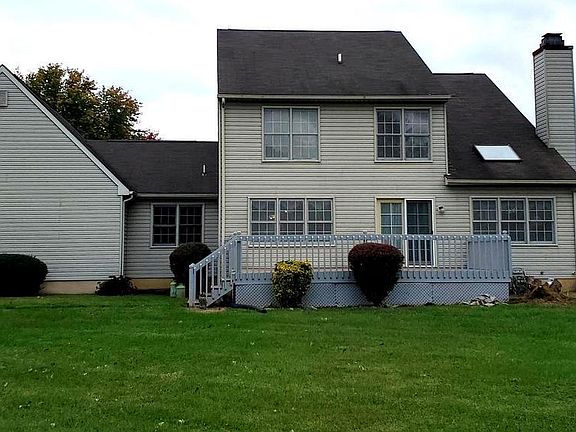 5th image of 350 Misty Vale Dr
